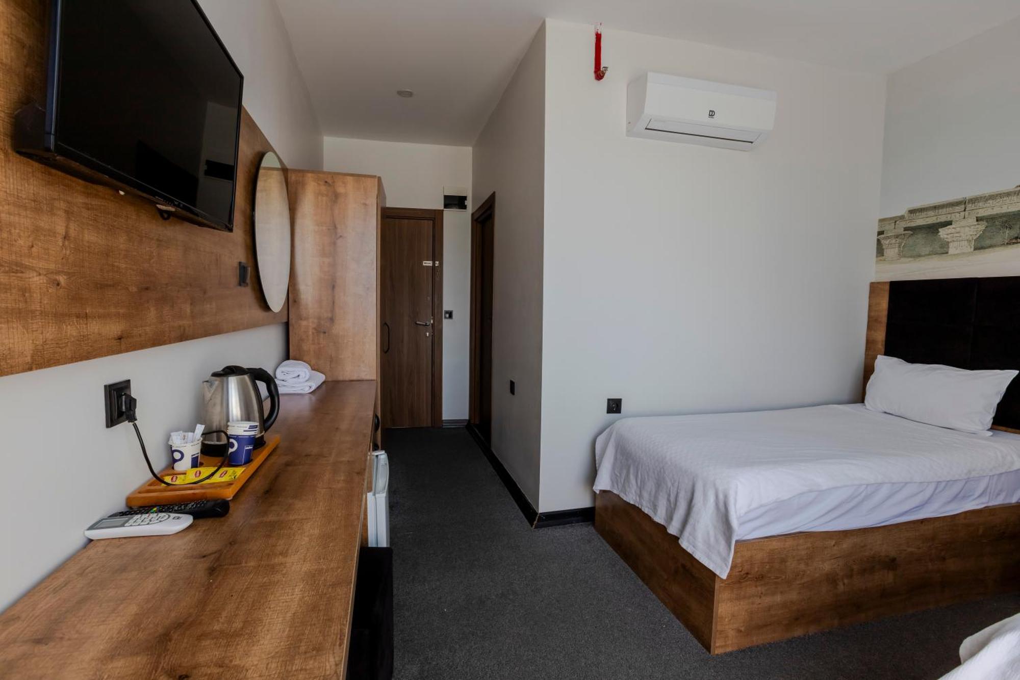Acar Airport Hotel Arnavutkoy Buitenkant foto